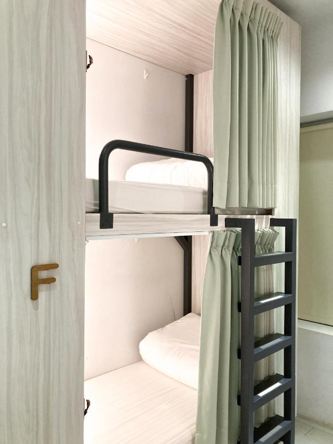 4Plus Hostel Тайбэй Экстерьер фото