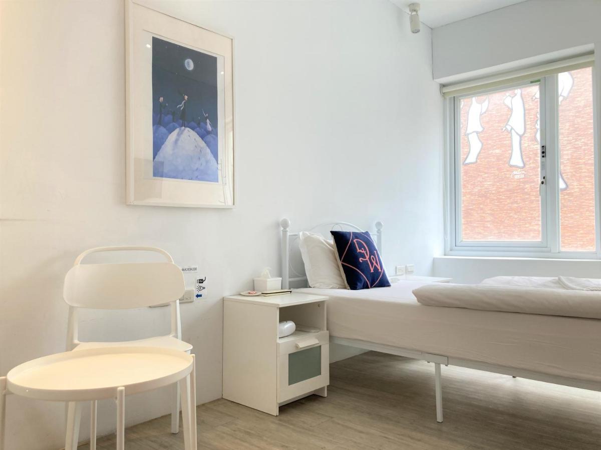 4Plus Hostel Тайбэй Экстерьер фото