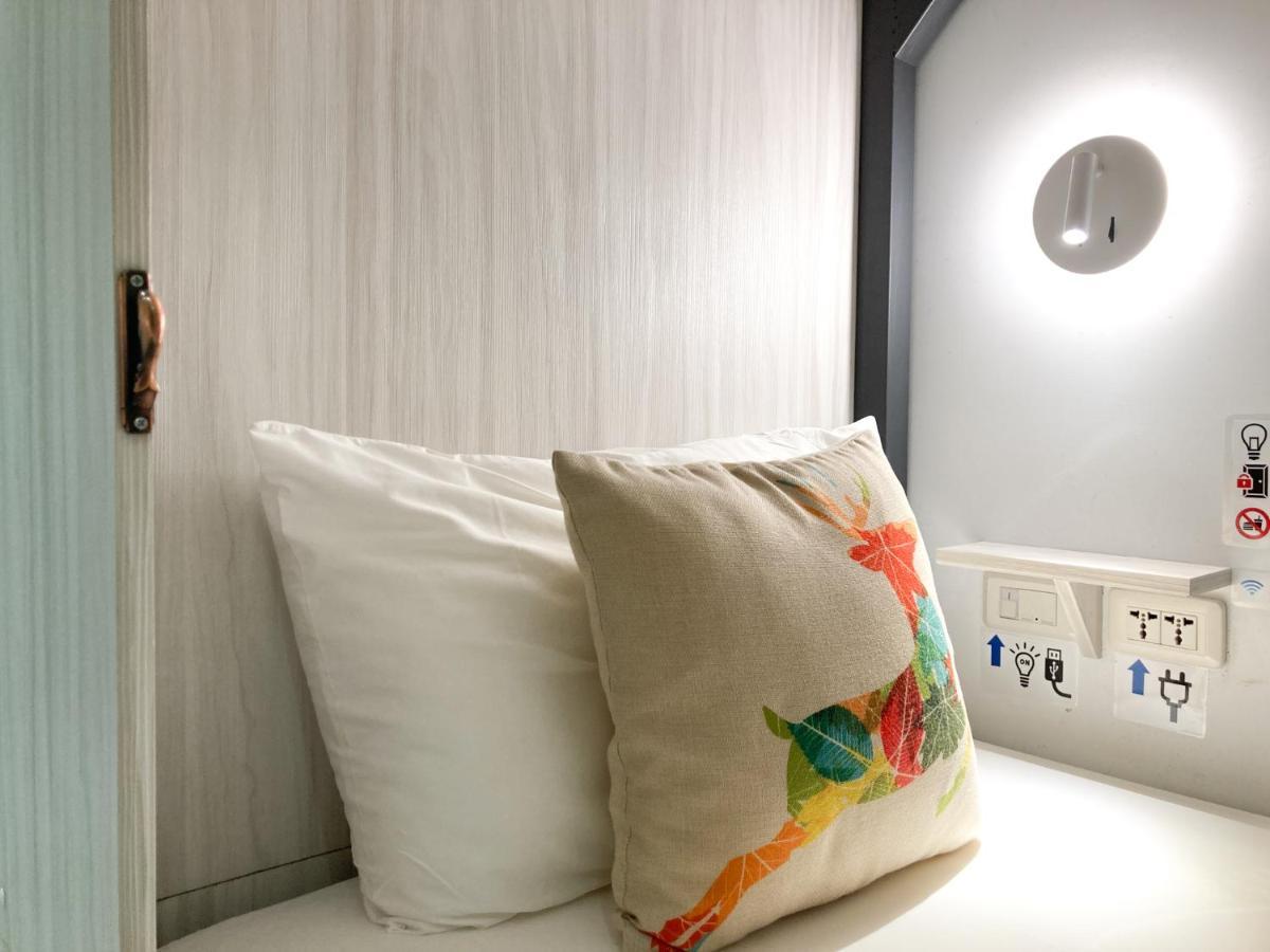 4Plus Hostel Тайбэй Экстерьер фото