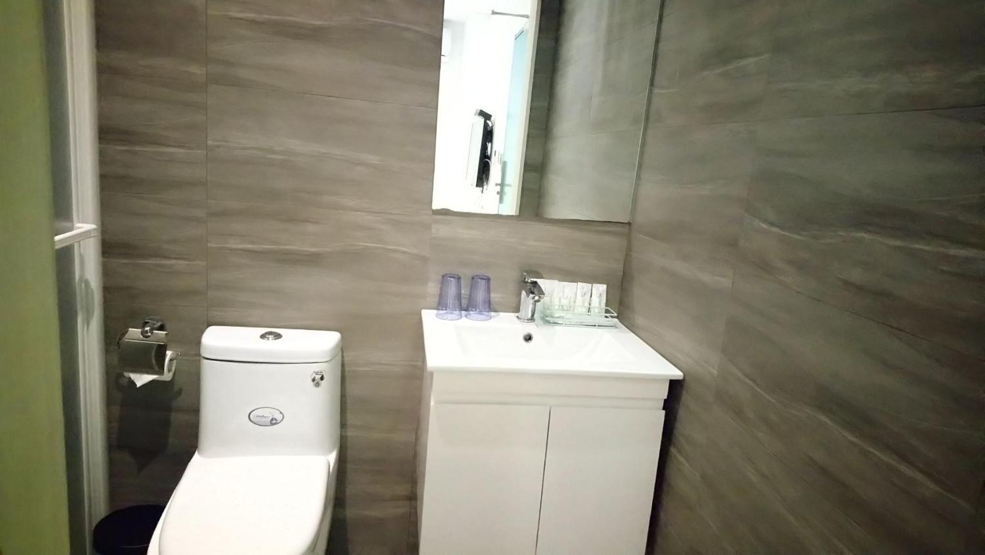 4Plus Hostel Тайбэй Экстерьер фото